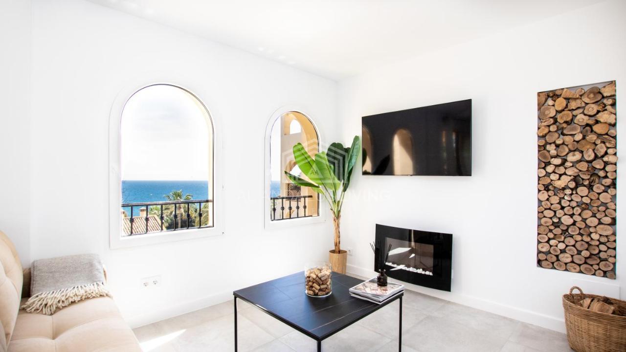 Apartamento Panoramic Sea Views And Direct Access To The Beach From The Community In Torrenueva Málaga Exterior foto